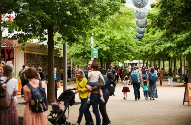 🌿✨ Discover the top things to do at Queen Elizabeth Olympic Park, by enjoying panoramic views from the hilltop lookout, relaxing in the lush green spaces and picnic areas, exploring the scenic walking and cycling paths, visiting the nearby Hackney Marshes for sports and outdoor activities, and taking in the vibrant local atmosphere at community events and markets often held in the park. 🌸🌞 #QueenElizabethOlympicPark #Vancouver #NatureLovers #TravelTips