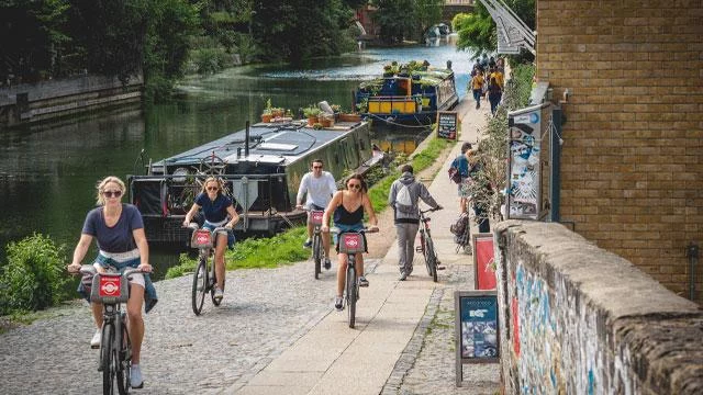 ☀️ Summer is in full swing at Hackney! Join us for a season packed with exciting events in beautiful green spaces. Whether you’re a resident or just visiting, there’s something for everyone to enjoy. Bring your friends, meet your neighbours, and make the most of summer in London’s most vibrant new neighbourhood! 🌼🎶

#EastWickAndSweetwater #SummerInTheCity #CommunityEvents #LondonLife
