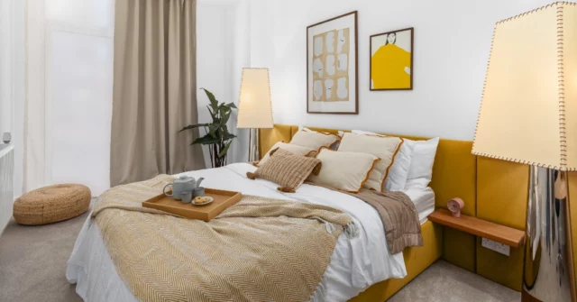 🏡✨ Don't miss out on our stunning new apartments in Hackney! 🌟 With modern designs and spacious layouts, these homes offer the perfect blend of comfort and style. 🛋️💖 Whether you're a first-time buyer or looking for an investment, don't miss out on your dream space in one of London's most sought-after neighbourhoods! 📍🌿 DM us for more details or to schedule a viewing. Your new home awaits! 🗝️ #HackneyHomes #ApartmentForSale #DreamLiving